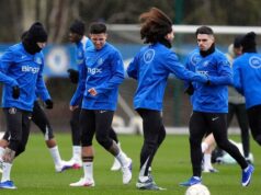 Liga majstrov 2025-26: Chelsea vyzýva na ostražitosť po zranení dvoch fanúšikov pred zápasom v Neapole Liga majstrov 2025-26: Chelsea vyzýva na ostražitosť po zranení dvoch fanúšikov pred zápasom v Neapole