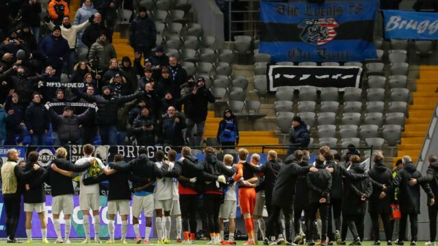 Liga majstrov UEFA 2025-26: Fanúšikovia klubu Brugge napodobňujúci Borata uväznili v Kazachstane
