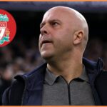 Mohamed Salah reaguje počas zápasu Marseille vs Liverpool