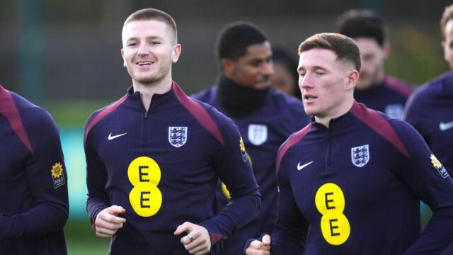 Liverpool je „veľmi blízko“ k podpisu „najvyššieho cieľa“ Realu Madrid Liverpool je „veľmi blízko“ k podpisu „najvyššieho cieľa“ Realu Madrid po ponuke 86 miliónov libier, ako odhalila „žiadosť“ Alonsa