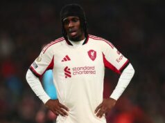 Liverpool podal žiadosť o náhradu Jeremieho Frimponga, pretože Arne Slot upustil od prestupu Jeremie Frimpong