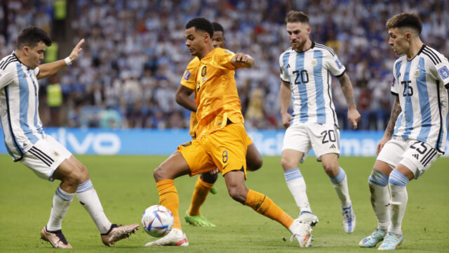 Liverpool prichádza k smutnému poznaniu Codyho Gakpa
