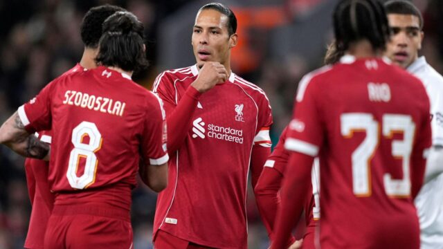 Liverpoolu lichotilo skóre 4:1 Barnsley, pretože Arne Slot ospravedlňuje silnú Liverpoolu lichotilo skóre 4:1 Barnsley, pretože Arne Slot ospravedlňuje silnú štartovaciu XI