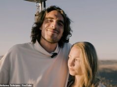 Má typ! Stefanos Tsitsipas odchádza z tenisového páru, ktorý sa rozišiel s Paulou Badosovou a našiel lásku s bývalou americkou tenisovou hviezdou Stefanos Tsitsipas prezradil, že necelý rok po rozchode s Paulou Badosovou opäť našiel lásku.