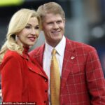 Majiteľ hlavného tímu Clark Hunt dá Travisovi Kelcemu veľa času, aby sa rozhodol o svojej budúcnosti v NFL