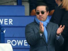 Majiteľ Leicesteru potvrdzuje postoj k prevzatiu uprostred rastúcej krízy v klube Championship Aiyawatt Srivaddhanaprabha