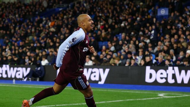 Malen sa po roku vo Ville pripojil k Rómom
