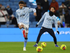 Man City & Chelsea v akcii medzi ôsmimi zápasmi PL Download app from appStore