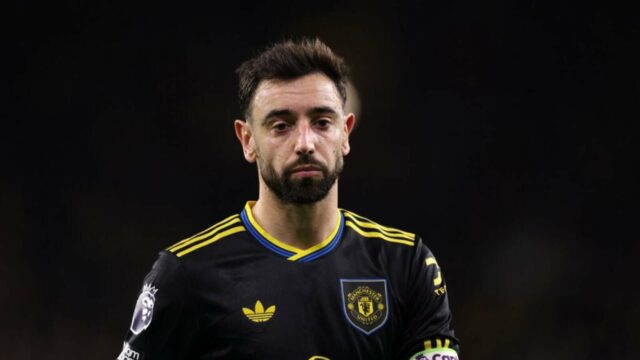 Man United varoval, že Bruno Fernandes pravdepodobne odíde, ako zostane, keďže vstúpi do platnosti klauzula 60 miliónov libier
