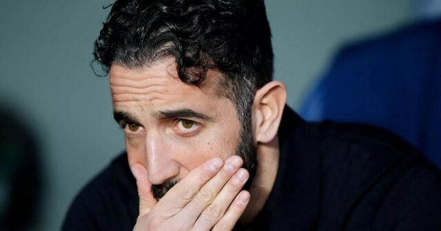 Man Utd môže stratiť 13 miliónov libier na mzdách, ak Ruben Amorim