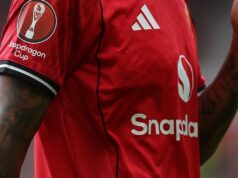 Man Utd oznámil veľkú zmenu v drese na dva zápasy neskôr v tejto sezóne Man Utd oznámil veľkú zmenu v drese na dva zápasy neskôr v tejto sezóne