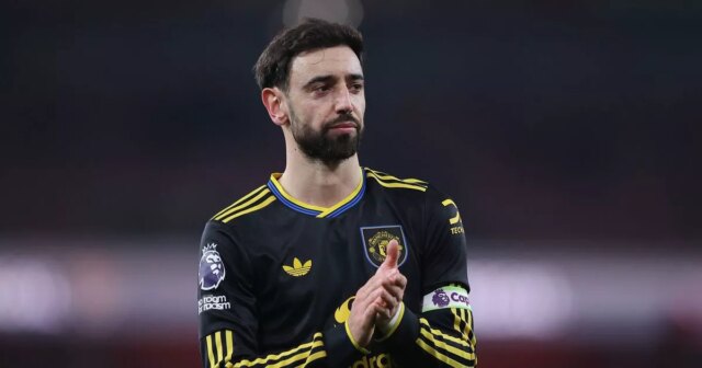 LONDÝN, ANGLICKO - 25. januára: Bruno Fernandes z Manchestru United počas zápasu Premier League medzi Arsenalom a Manchestrom United na Emirates Stadium 25. januára 2026 v Londýne v Anglicku. (Foto: James Gill – Danehouse/Getty Images)