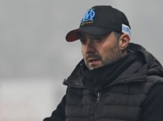Man Utd sa zameriava na Roberta De Zerbiho, ktorý je po odchode z Ligy majstrov ‚v nebezpečenstve‘ prepustenia Roberto De Zerbi sa prizerá počas zápasu v Marseille