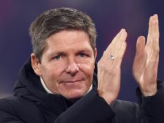 Man Utd získal podporu Olivera Glasnera pri prestupoch medzi ďalšími manažérmi Oliver Glasner, manažér Crystal Palace, tlieska pred zápasom Premier League medzi Crystal Palace a Tottenham Hotspur v Selhurst Park