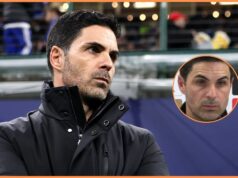 Manažér Arsenalu Mikel Arteta posiela správu hráčom Mikel Arteta s hráčmi Arsenalu po víťazstve vs Inter Miláno