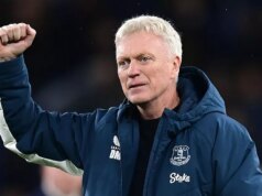 Manažér Evertonu ako útočník s 20 miliónmi libier pominul a cieľ Man Utd podpísal zmluvu Manažér Evertonu David Moyes oslavuje na konci zápasu počas zápasu Premier League medzi Evertonom a Nottinghamom Forest na štadióne Hill Dickinson