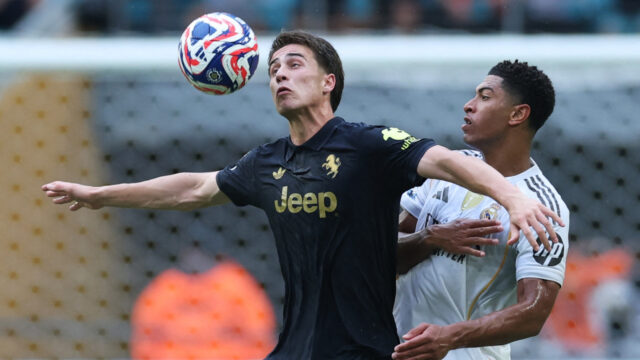 Manchester United len napínal uši v nádeji, že Kenan Yildiz Manchester United len napínal uši v nádeji, že Kenan Yildiz sa mu vysníva