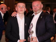 Manchester United má jedinečný zákaz pre syna Wayna Rooneyho, Kaia Manchester United má jedinečný zákaz pre syna Wayna Rooneyho, Kaia