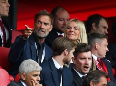 Manželka Jurgena Kloppa ukázala svoje skutočné farby, keď oznámil jeho návrat do Liverpoolu PALMA DE MALLORCA, ŠPANIELSKO - 29. JÚN: Jurgen Klop a Ulla Sandrock sa zúčastnia siedmeho dňa majstrovstiev Mallorca v Mallorca Country Club 29. júna 2024 v Palma de Mallorca, Španielsko. (Foto: Manuel Queimadelos/Quality Sport Images/Getty Images)