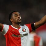 Marseille sa blíži k prechodu pre stredopoliara Feyenoordu Quintena Timbera