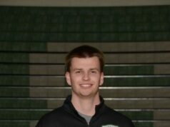 Mason vymenoval nového trénera pre úradujúcich majstrov tenisových tímov chlapcov OTCA Brendan Reedy je nový tenisový tréner chlapcov zo strednej školy Mason.