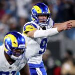 Matthew Stafford vedie návrat Rams po víťazstve v play-off nad Panthers