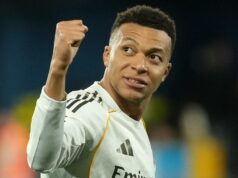 Mbappe ortéza pomáha Realu Madrid poskočiť Barcelonu dočasne na vrchol La Ligy Mbappe ortéza pomáha Realu Madrid poskočiť Barcelonu dočasne na vrchol La Ligy