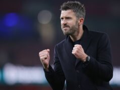 Michael Carrick podporil, aby riadil rivalov Man Utd, keď bol šéfom Red Devils | Futbal | Šport Michael Carrick podporil, aby riadil rivalov Man Utd, keď bol šéfom Red Devils | Futbal | Šport