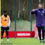 Michael Carrick absolvoval v stredu svoj prvý tréning ako hlavný tréner Manchestru United