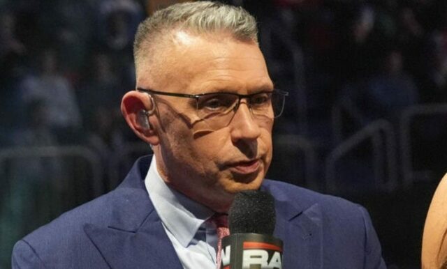 Michael Cole hovorí, že hviezda WWE sa po 28 rokoch rozlúči so wrestlingom

