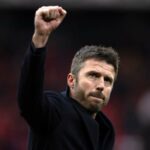 Michaela Carricka môže povzbudiť 6 stôp 5in Man Utd wonderkid pripravenosť prvého tímu