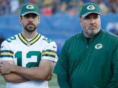 Mike McCarthy zvažuje stretnutie Rodgersa, keď Steelers začína novú éru Mike McCarthy zvažuje stretnutie Rodgersa, keď Steelers začína novú éru