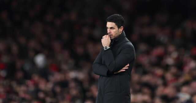Mikel Arteta videl, ako jeho tím Arsenal porazil, čo vyfúklo boj o titul