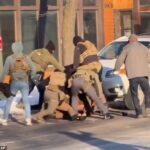 V sobotu v Minneapolise po konfrontácii s federálnymi agentmi zastrelili muža