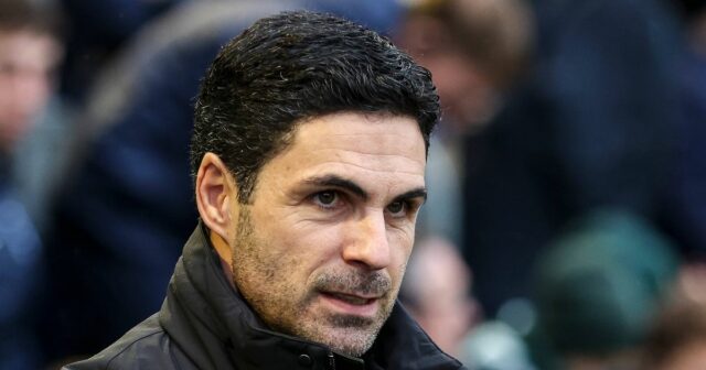 Tréner Arsenalu Mikel Arteta