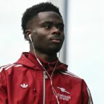 Bukayo Saka prichádza na Elland Road
