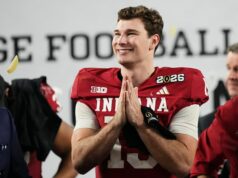 Národný šampión z NFL QB Fernando Mendoza prezradil, prečo nerandí s dievčatami Fernando Mendoza predtým prezradil, prečo sa vyhýbal láske, keď sa hnal za streľbou v NFL