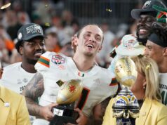 „Neočakávam bezchybnú hru“ logo pochodového šialenstva