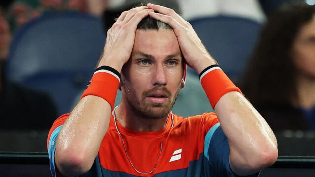 Norrie prehral so Zverevom a ukončil tak britské singlové nádeje Julian Cash a Lloyd Glasspool diskutujú o taktike počas zápasu druhého kola Australian Open