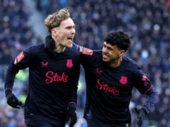 Nová dohoda s Evertonom vyvolala komentár Jamesa Garnera, ktorý bol vnímaný ako úder na Seana Dychea Nová dohoda s Evertonom vyvolala komentár Jamesa Garnera, ktorý bol vnímaný ako úder na Seana Dychea