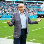 Miliardársky majiteľ Miami Dolphins Stephen Ross vymenoval nového generálneho manažéra