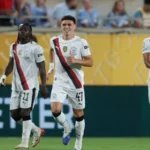 Nová obrana Manchestru City vyzerá po 'Here We Go' od Marca Guehiho desivo