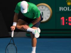 Novak Djokovič odhaľuje „najväčšie obavy“ zo zranení po strachu v polovici zápasu Novak Djokovič odhaľuje „najväčšie obavy“ zo zranení po strachu v polovici zápasu