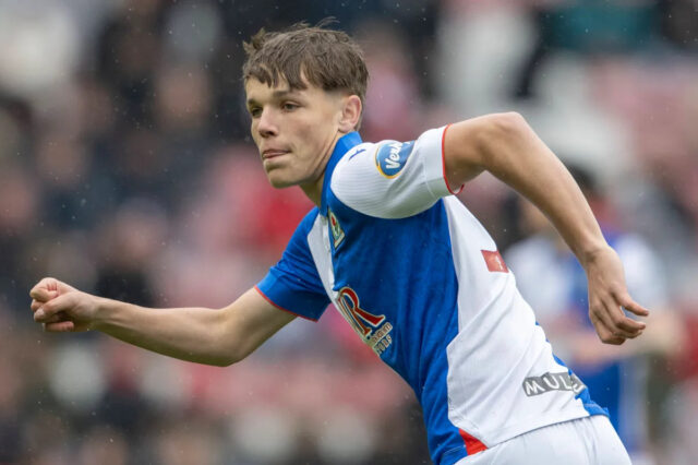 Novinár: Arsenal naháňa Championship Wonderkid, keďže záujem o januárové prestupy sa zintenzívňuje
