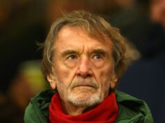 Obavy sira Jima Ratcliffa sa stupňujú s odhalením úderu 45 miliónov libier na Man Utd | Futbal | Šport Obavy sira Jima Ratcliffa sa stupňujú s odhalením úderu 45 miliónov libier na Man Utd | Futbal | Šport