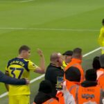 Micky van de Ven sa po plnom úväzku zaplietol do sporu s cestujúcimi fanúšikmi Tottenhamu