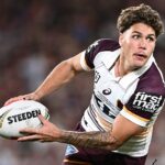 Brisbane sa zúfalo snaží vyhrať World Club Challenge proti Hull KR – a využije elitnú tréningovú základňu v Londýne, ktorú často využívajú All Blacks ako súčasť prípravy (na obrázku, krajný obranca Reece Walsh)