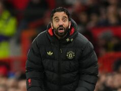 Odhalené: Mumlavý prejav Rubena Amorima, ktorý povedal hviezdam Man United, že stratil kontrolu – zasvätenci v šatni hovoria CHRISOVI WHEELEROVI, ako si manažér podpísal rozsudok smrti, traja hráči sa zúfalo snažia dostať von a jeho šokujúca reakcia na prepustenie Keď sa hráči Manchestru United zhromaždili na Old Trafford na minulotýždňový zápas proti Wolves, neboli pripravení na to, čo sa Ruben Amorim chystal urobiť ďalej.