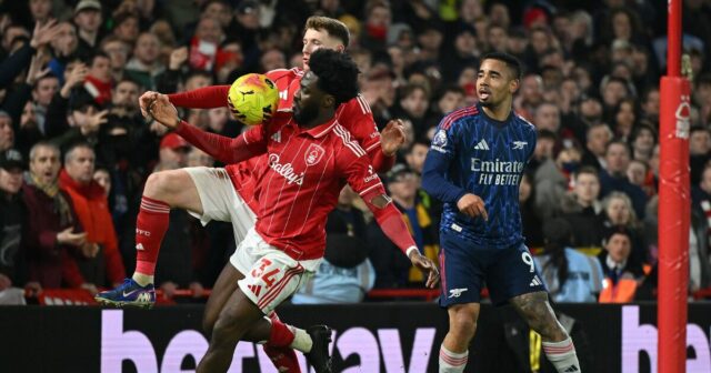 Ola Aina sa vysmieva Arsenalu po sporoch s VAR Futbal | Šport
