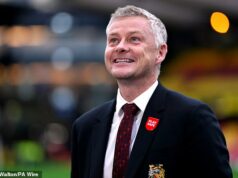 Ole Gunnar Solskjaer bude zajtra rokovať tvárou v tvár s šéfmi Man United o úlohe dočasného manažéra Ole Gunnar Solskjaer bude hovoriť s hierarchiou Man United o úlohe dočasného manažéra